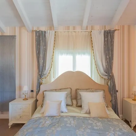 Luxury In تريميتْسّو