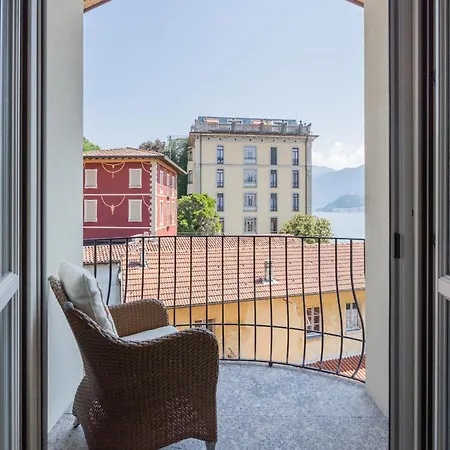 In Villa Tremezzo